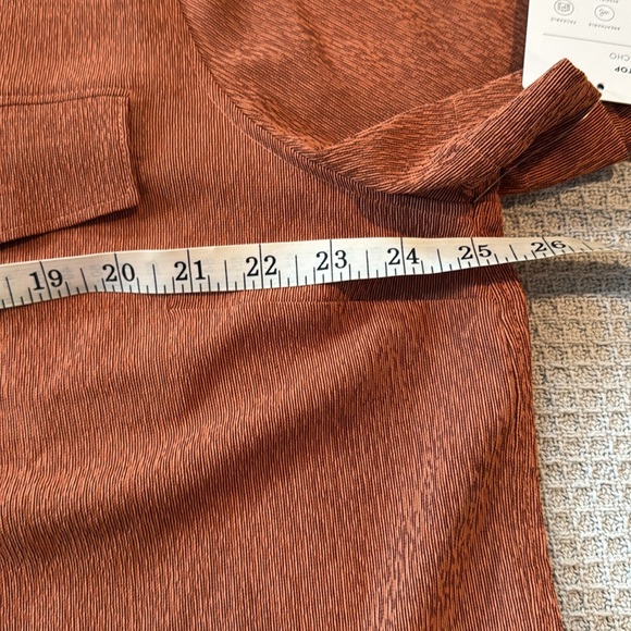 Athleta echo top - Picture 4 of 5